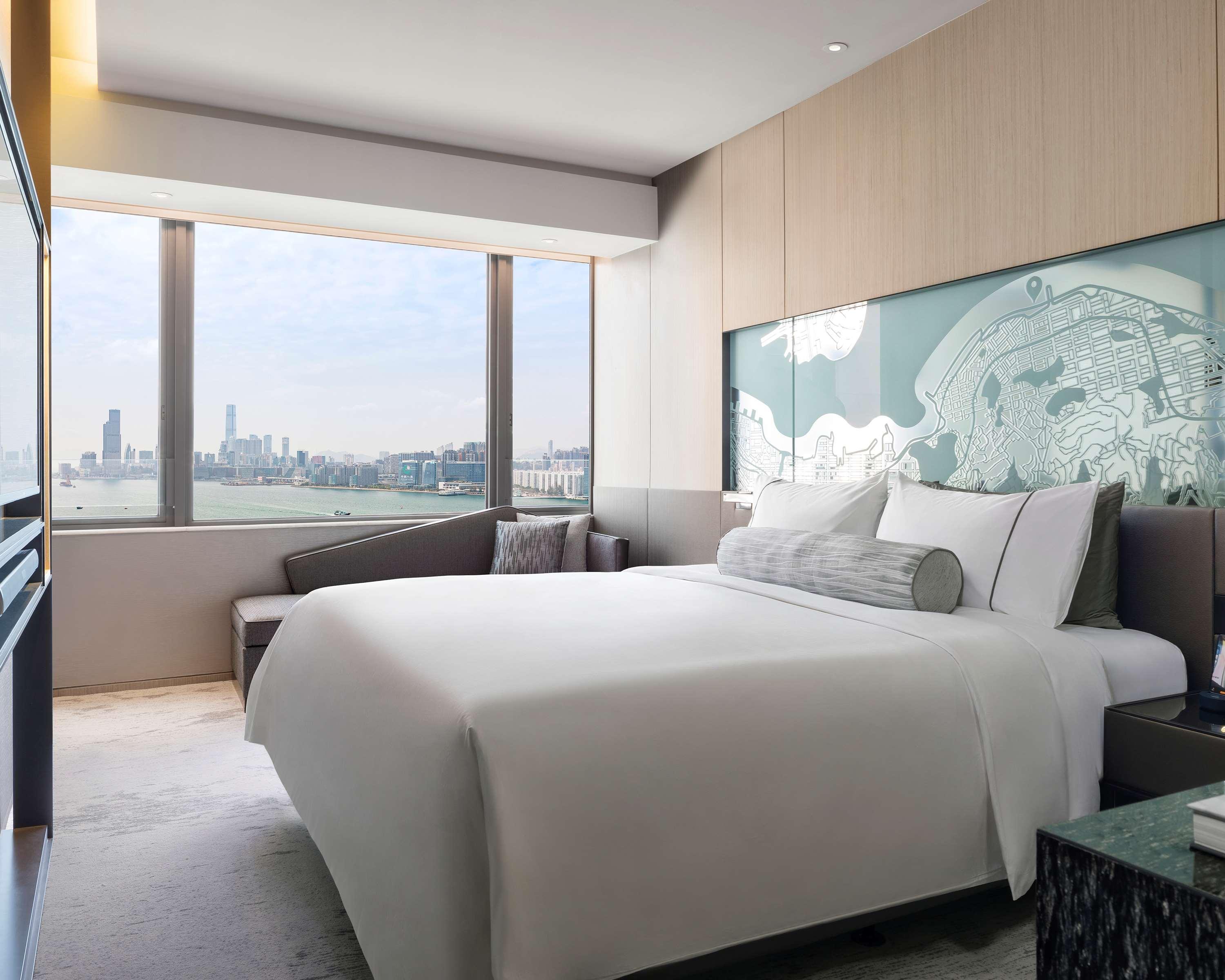 Hyatt Centric Victoria Harbour Hotel Hong Kong Ngoại thất bức ảnh