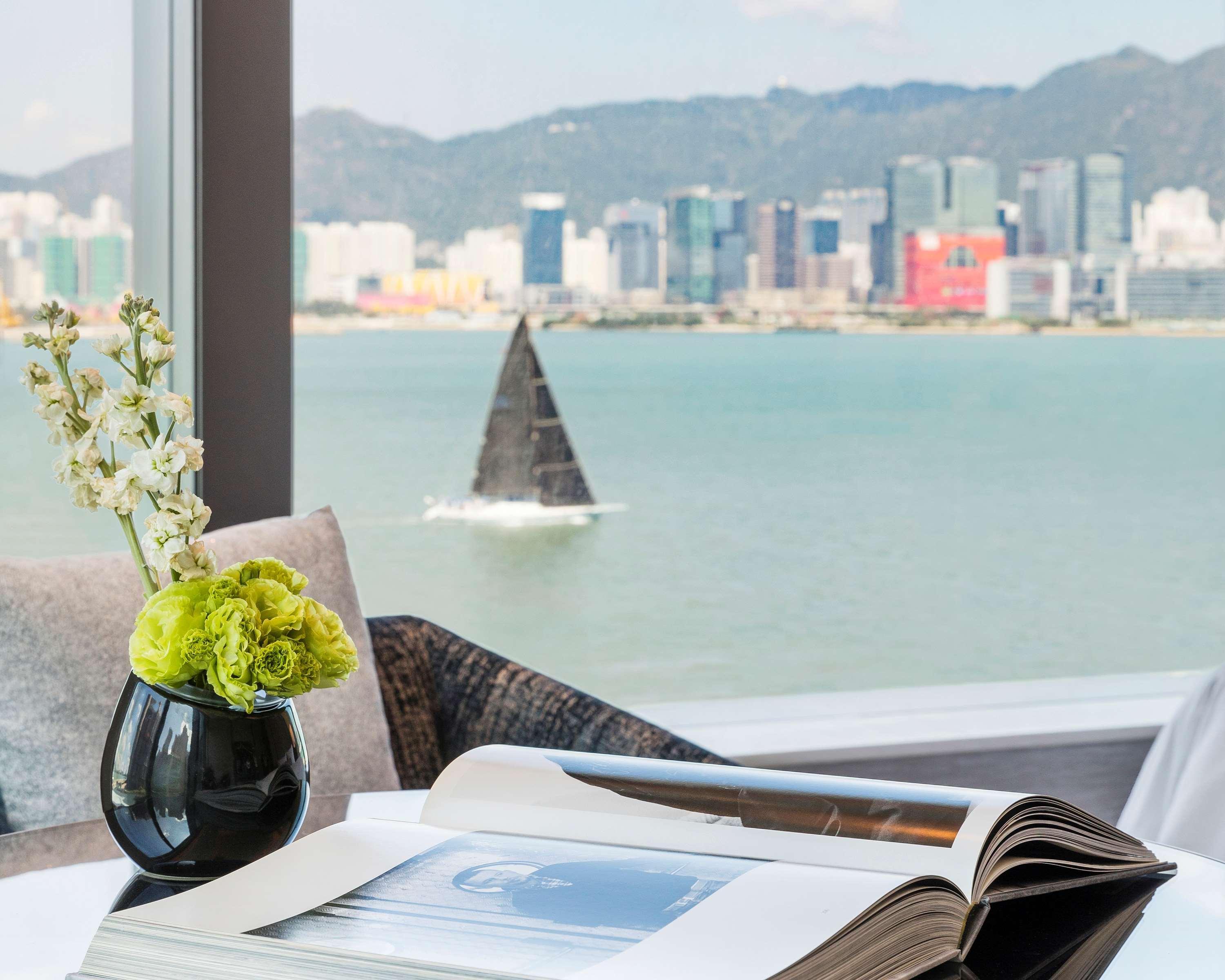 Hyatt Centric Victoria Harbour Hotel Hong Kong Ngoại thất bức ảnh