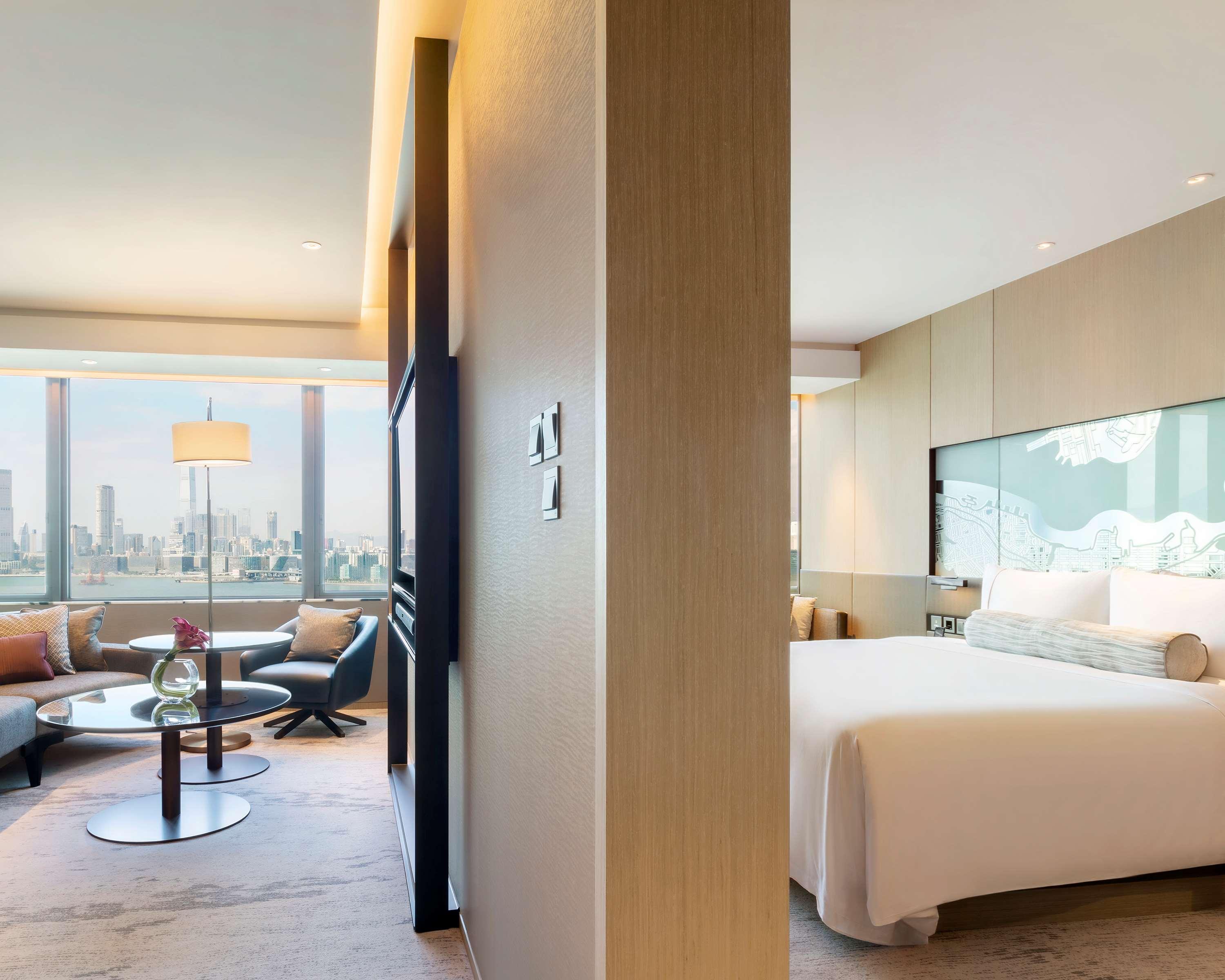 Hyatt Centric Victoria Harbour Hotel Hong Kong Ngoại thất bức ảnh