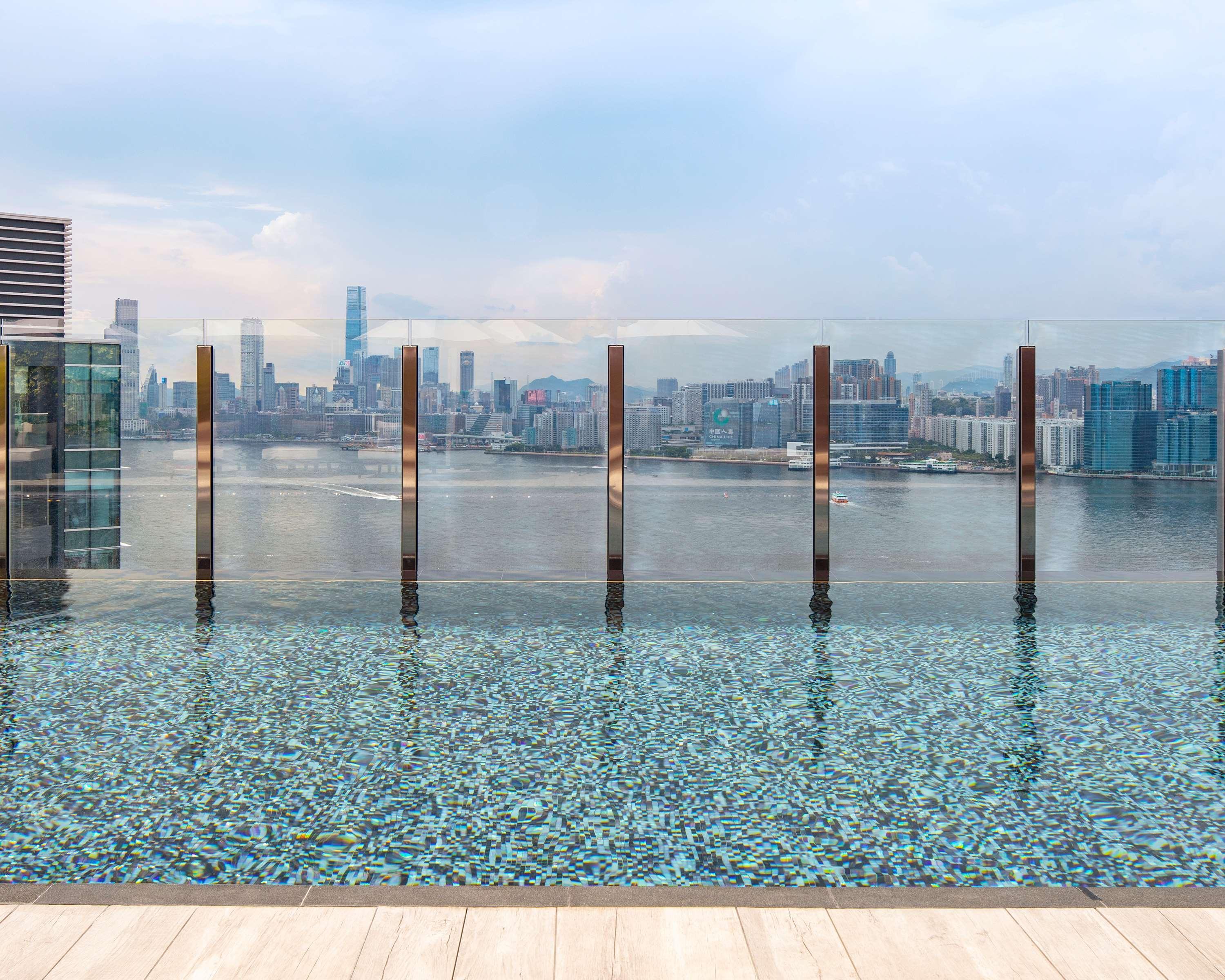 Hyatt Centric Victoria Harbour Hotel Hong Kong Ngoại thất bức ảnh