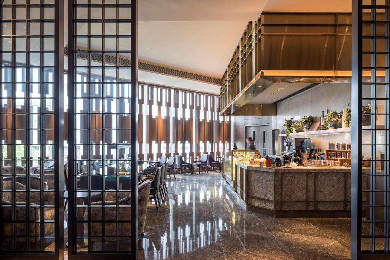 Hyatt Centric Victoria Harbour Hotel Hong Kong Ngoại thất bức ảnh