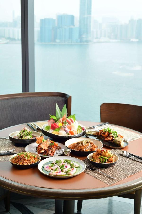 Hyatt Centric Victoria Harbour Hotel Hong Kong Ngoại thất bức ảnh